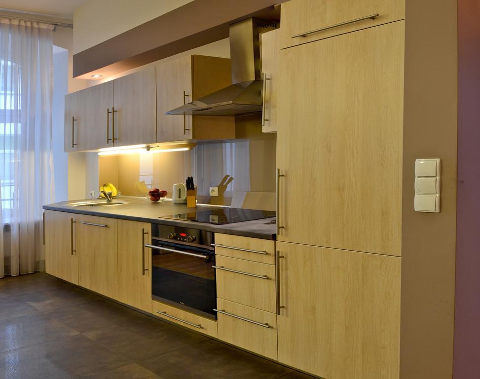 777 Apartaments Красков Екстериор снимка